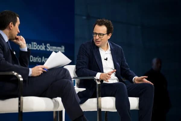 Cover Image for AI chairs funding expiry 2026 Canada: Renewal urged